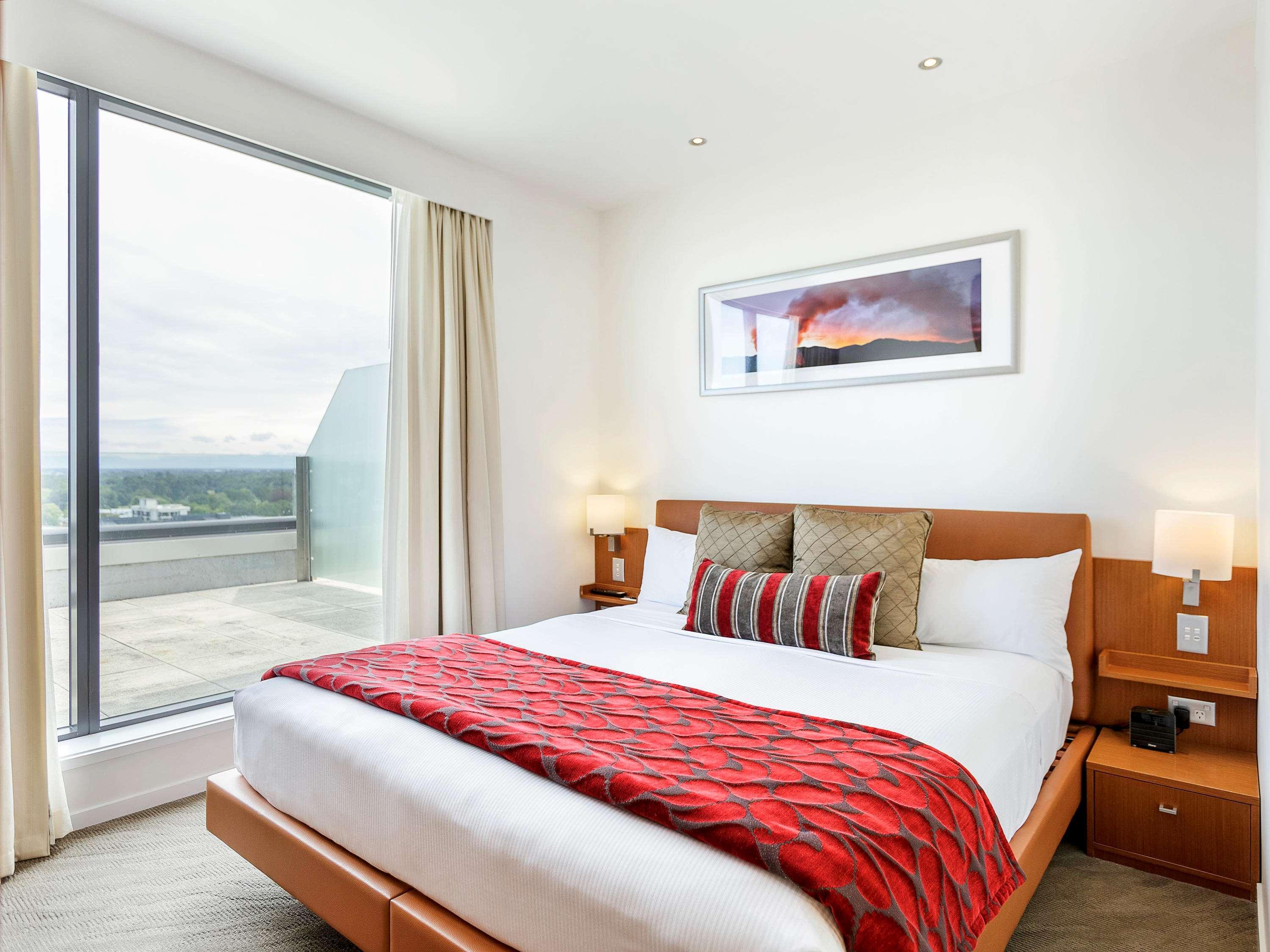 Novotel Christchurch Cathedral Square Екстериор снимка