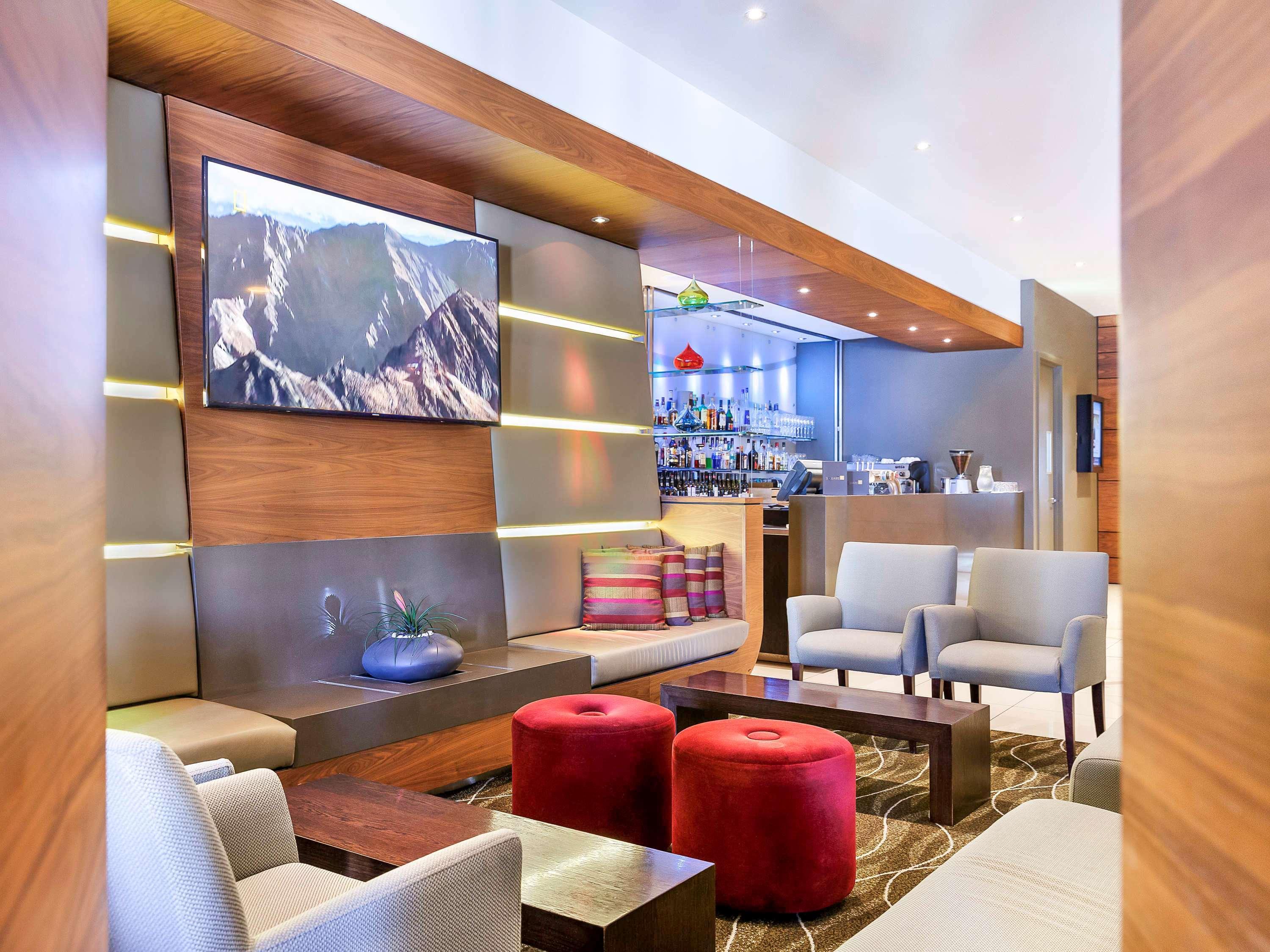 Novotel Christchurch Cathedral Square Екстериор снимка