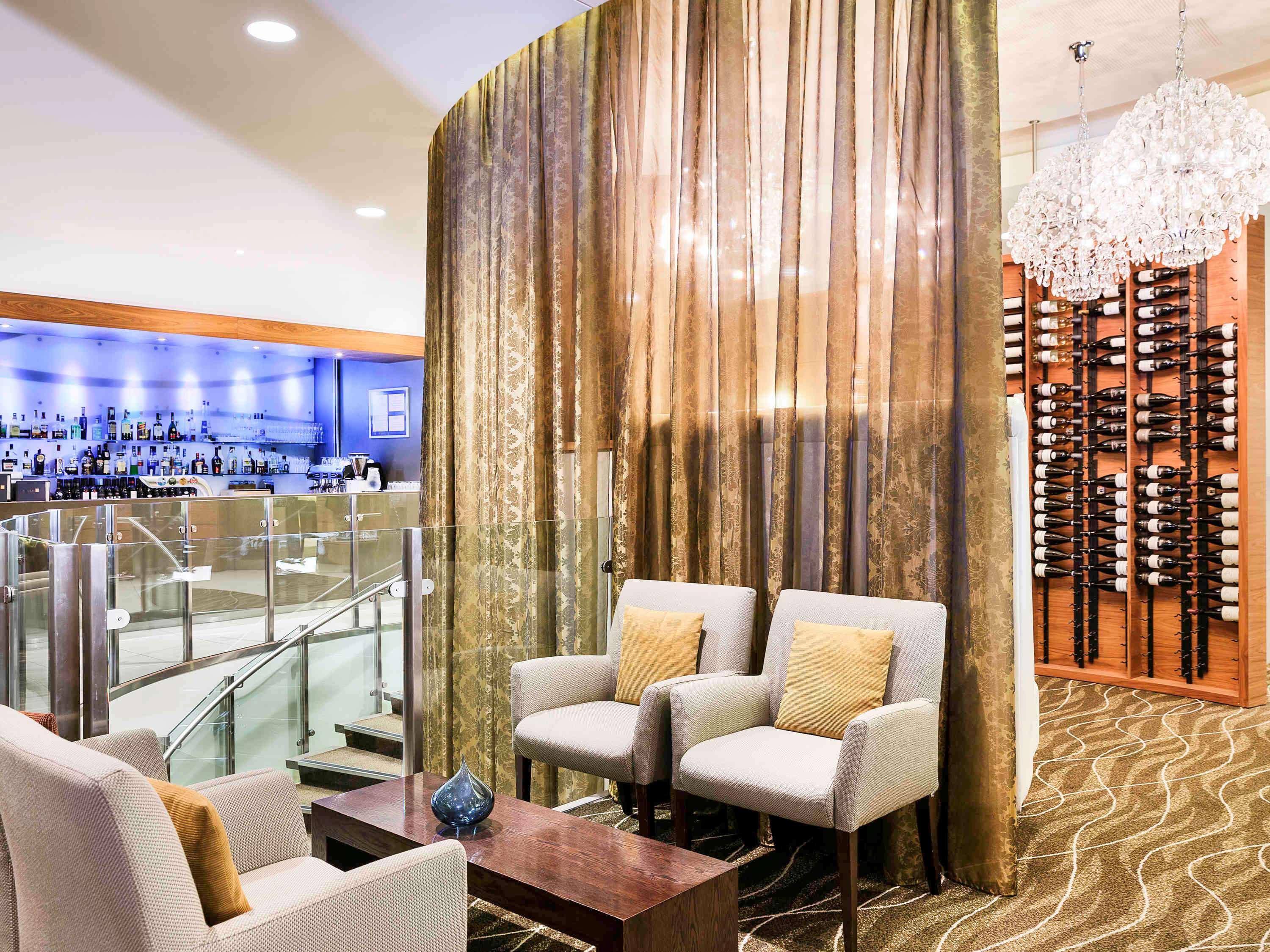 Novotel Christchurch Cathedral Square Екстериор снимка